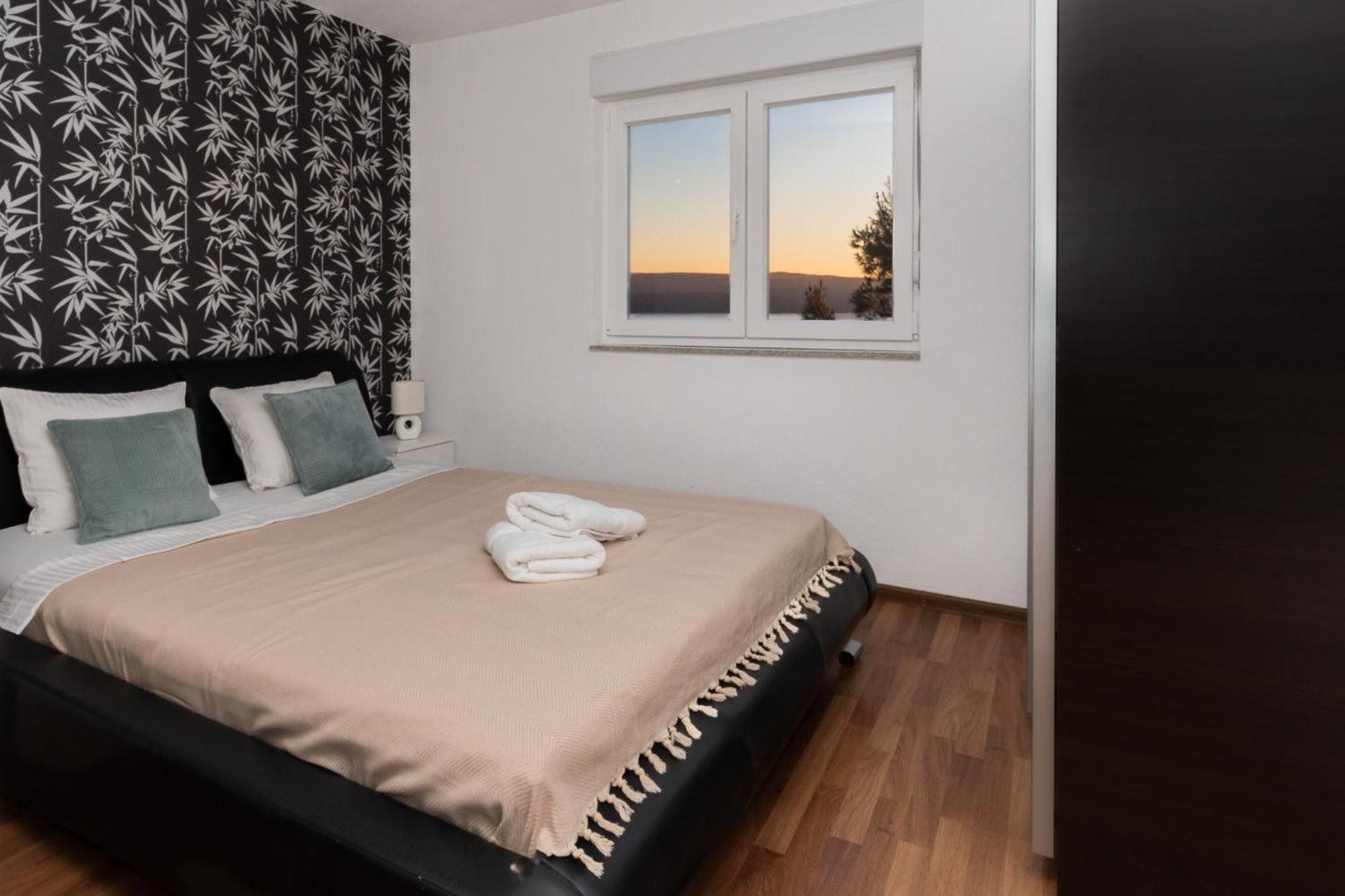 Sunny Hill Apartments With Rooftop Pool Celina Zewnętrze zdjęcie