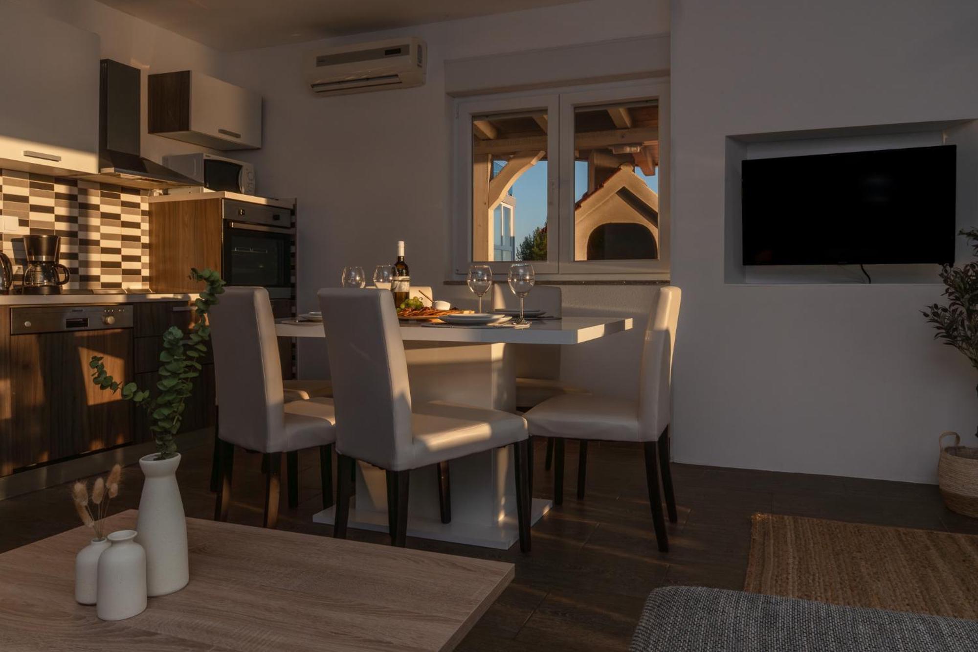 Sunny Hill Apartments With Rooftop Pool Celina Zewnętrze zdjęcie