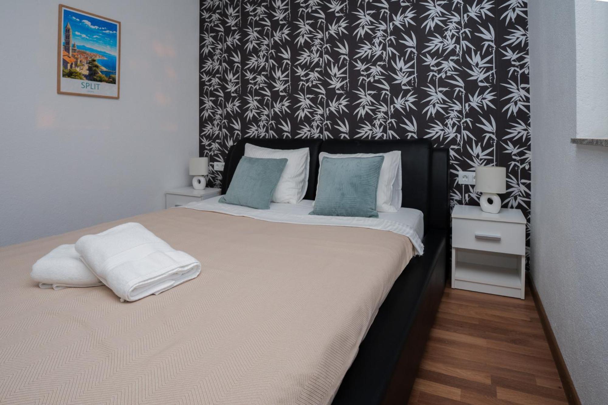 Sunny Hill Apartments With Rooftop Pool Celina Zewnętrze zdjęcie