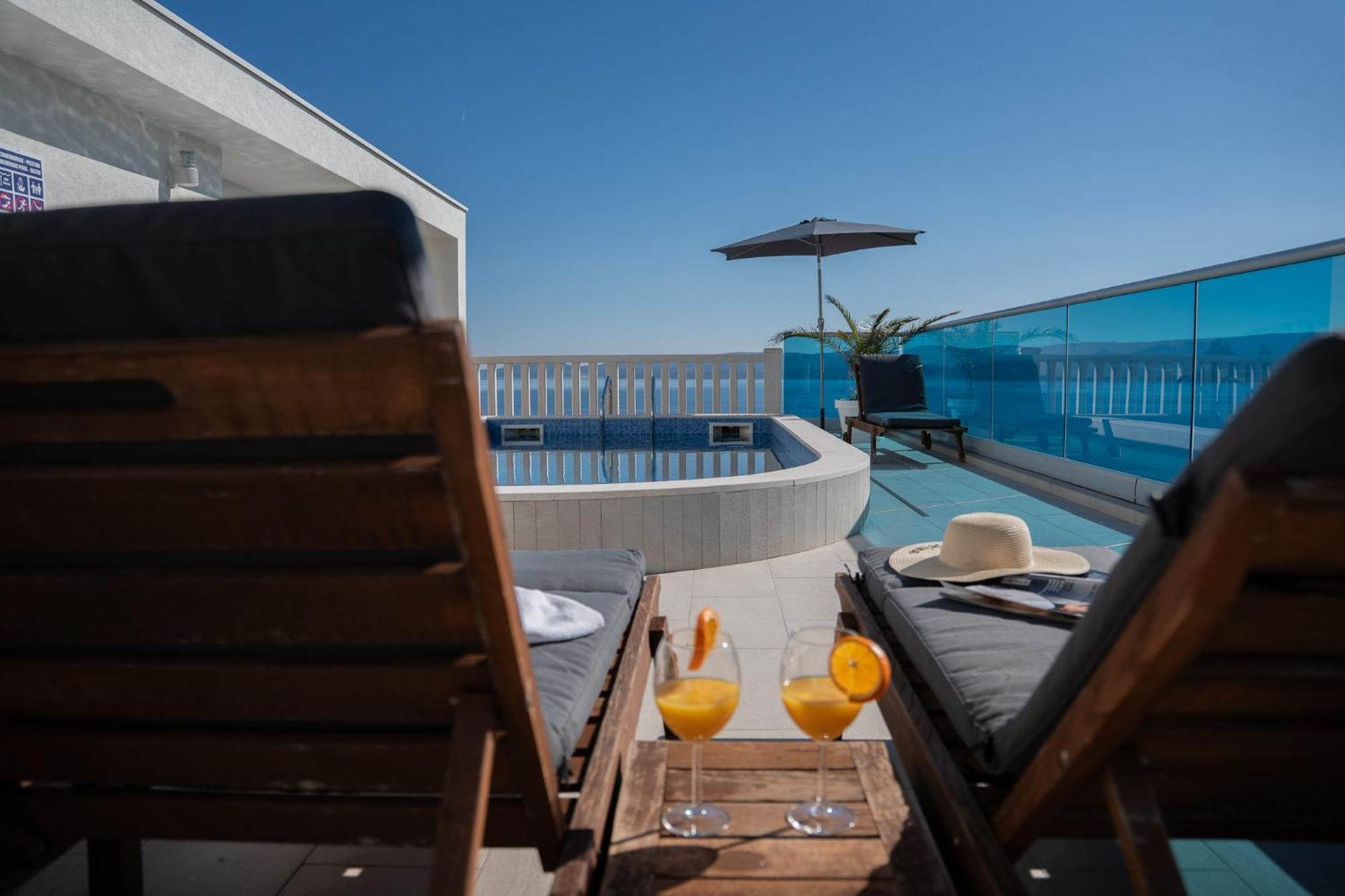 Sunny Hill Apartments With Rooftop Pool Celina Zewnętrze zdjęcie